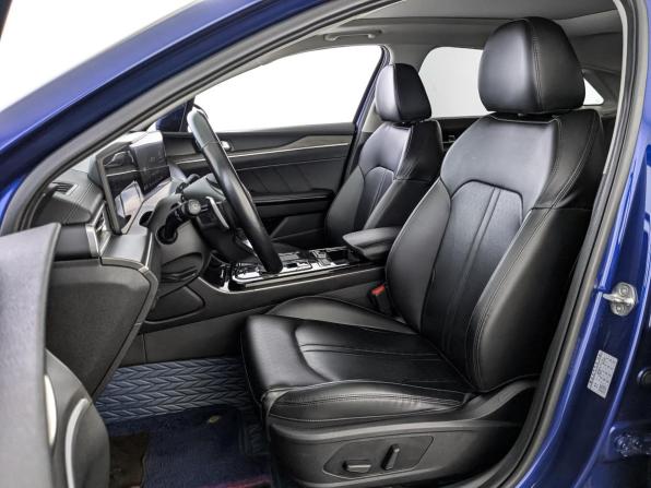 Kia K5 III с пробегом 2020 года, цена 2 335 000 рублей, 60499 км, седан, Автокод Объявления