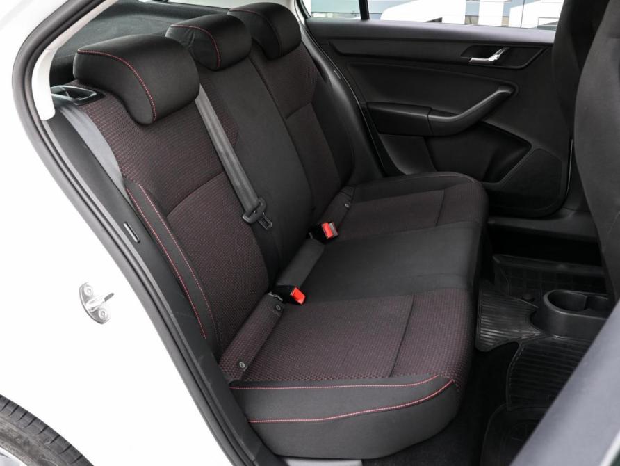 Skoda Rapid I Волгоград  - изображение 7