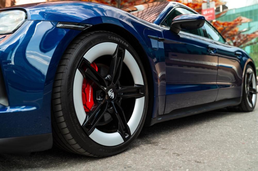 Porsche Taycan I Рестайлинг Москва  - изображение 8