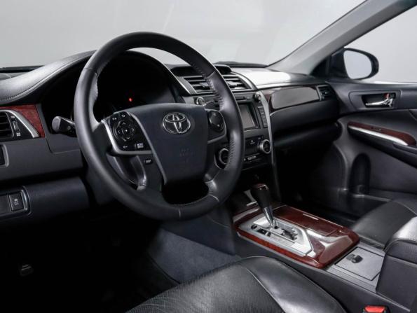 Toyota Camry VII (XV50) с пробегом 2013 года, цена 1 490 000 рублей, 219404 км, седан, Автокод Объявления