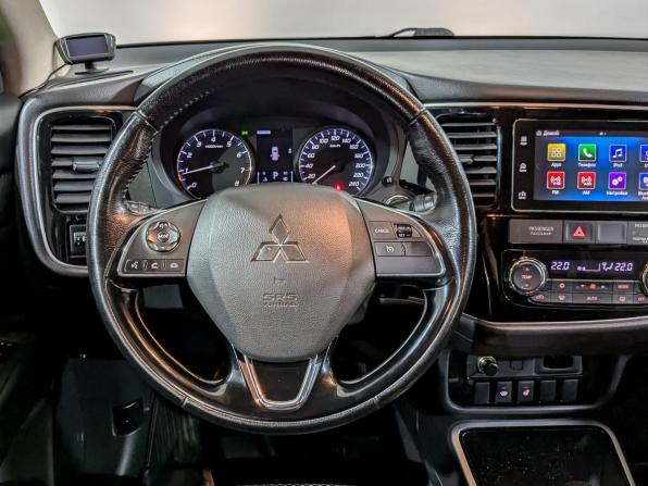 Mitsubishi Outlander III Рестайлинг 2 с пробегом 2018 года, цена 1 965 000 рублей, 136433 км, внедорожник, Автокод Объявления