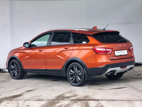 Lada (ВАЗ) Vesta I с пробегом 2018 года, цена 999 000 рублей, 158730 км, универсал, Автокод Объявления