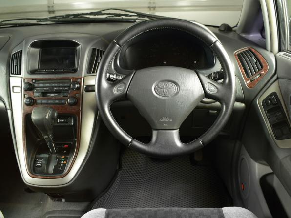 Toyota Harrier I (XU10) Рестайлинг с пробегом 2000 года, цена 899 999 рублей, 319732 км, внедорожник, Автокод Объявления