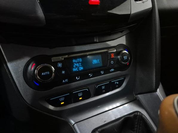 Ford Focus III с пробегом 2011 года, цена 575 000 рублей, 311381 км, хэтчбек, Автокод Объявления