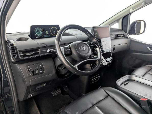 Hyundai Staria I с пробегом 2021 года, цена 5 100 000 рублей, 78833 км, минивэн, Автокод Объявления
