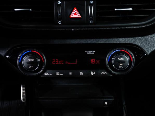 Kia Cerato IV с пробегом 2020 года, цена 2 099 000 рублей, 62536 км, седан, Автокод Объявления