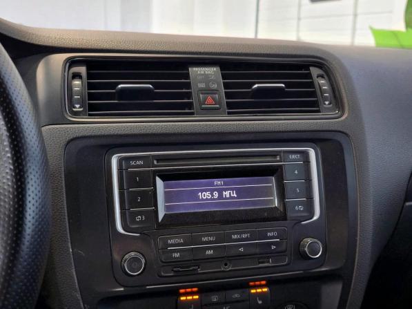 Volkswagen Jetta VI Рестайлинг с пробегом 2015 года, цена 1 299 000 рублей, 152000 км, седан, Автокод Объявления