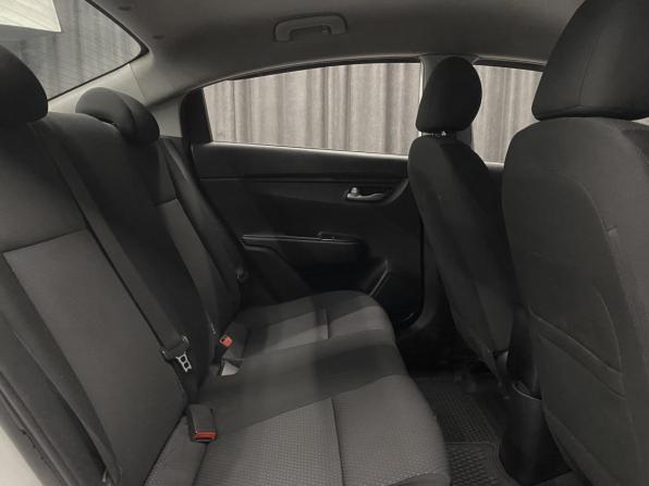 Kia Rio IV Рестайлинг с пробегом 2020 года, цена 1 155 000 рублей, 90000 км, седан, Автокод Объявления