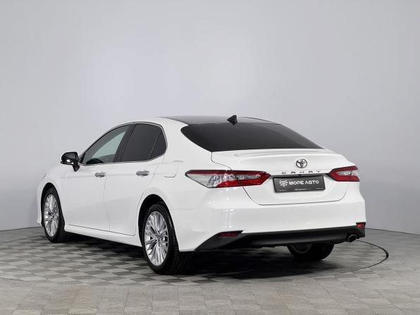 Toyota Camry VIII (XV70) с пробегом 2018 года, цена 2 370 000 рублей, 207000 км, седан, Автокод Объявления