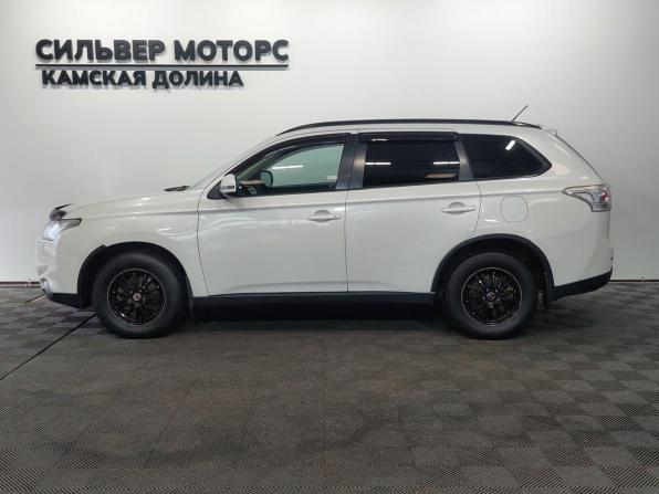 Mitsubishi Outlander III с пробегом 2012 года, цена 1 135 000 рублей, 263472 км, внедорожник, Автокод Объявления