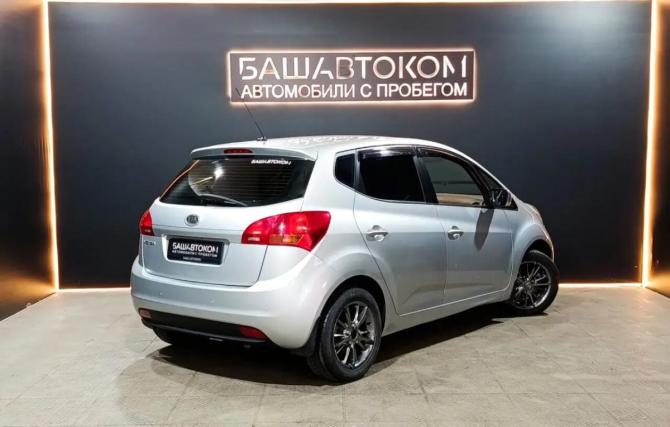 Kia Venga I с пробегом 2012 года, цена 739 000 рублей, 195951 км, минивэн, Автокод Объявления