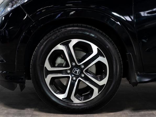 Honda Vezel I с пробегом 2014 года, цена 1 370 000 рублей, 132800 км, внедорожник, Автокод Объявления