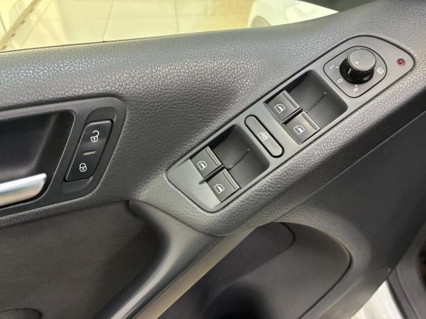 Volkswagen Tiguan I Рестайлинг с пробегом 2014 года, цена 1 180 000 рублей, 144000 км, внедорожник, Автокод Объявления