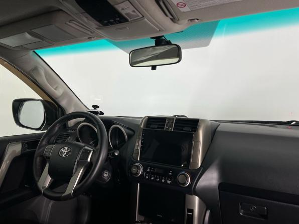 Toyota Land Cruiser Prado 150 Series с пробегом 2012 года, цена 2 499 000 рублей, 204000 км, внедорожник, Автокод Объявления