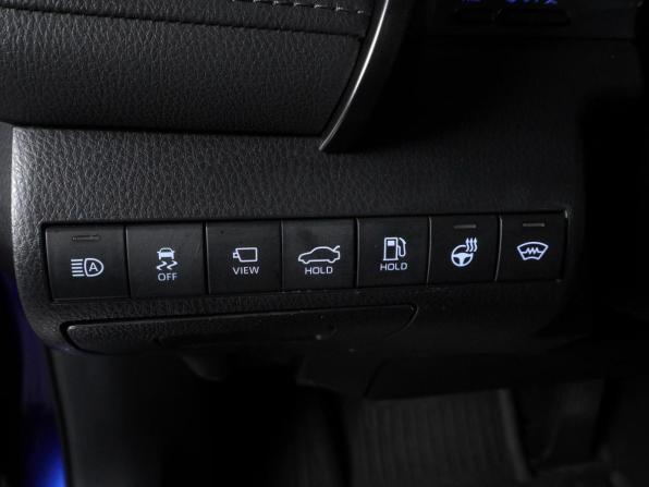 Toyota Camry VIII (XV70) Рестайлинг с пробегом 2021 года, цена 2 899 000 рублей, 75116 км, седан, Автокод Объявления