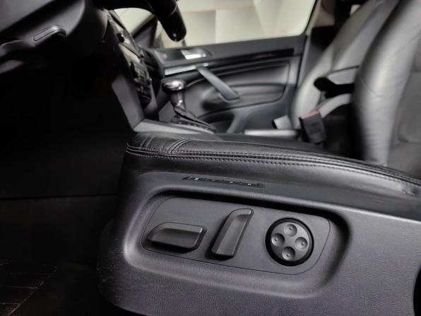 Skoda Octavia II (A5) Рестайлинг с пробегом 2012 года, цена 709 000 рублей, 286618 км, универсал, Автокод Объявления
