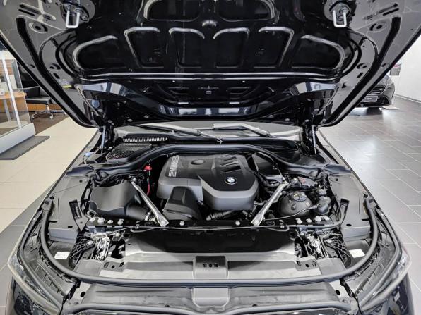 BMW 5 серии VIII (G60/G61/G68) с пробегом 2024 года, цена 9 200 000 рублей, 6623 км, седан, Автокод Объявления