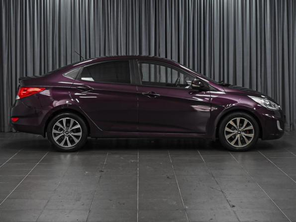 Hyundai Solaris I Рестайлинг с пробегом 2014 года, цена 980 000 рублей, 129148 км, седан, Автокод Объявления