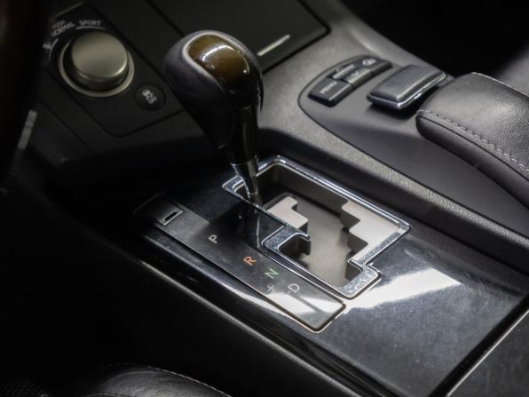 Lexus ES VI с пробегом 2013 года, цена 1 749 000 рублей, 253680 км, седан, Автокод Объявления