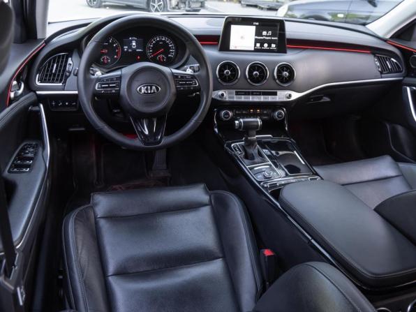 Kia Stinger I с пробегом 2019 года, цена 2 390 000 рублей, 90582 км, лифтбек, Автокод Объявления