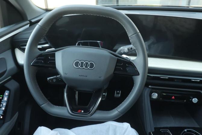 Audi Q5 III с пробегом 2026 года, цена 6 130 000 рублей, 10 км, внедорожник, Автокод Объявления