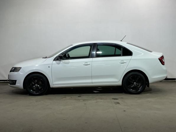 Skoda Rapid I с пробегом 2015 года, цена 820 000 рублей, 197396 км, лифтбек, Автокод Объявления