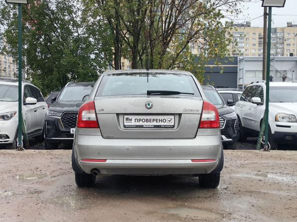 Skoda Octavia II (A5) Рестайлинг с пробегом 2013 года, цена 919 000 рублей, 120000 км, лифтбек, Автокод Объявления