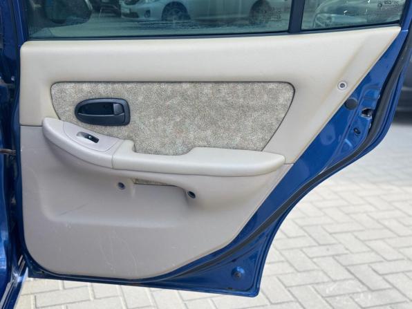 Hyundai Elantra III (XD) с пробегом 2001 года, цена 400 000 рублей, 218000 км, седан, Автокод Объявления