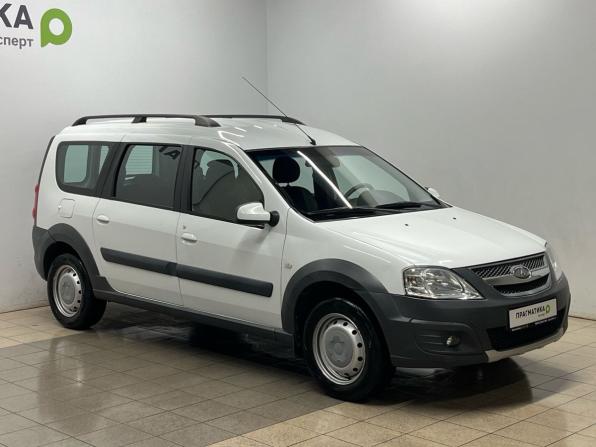 Lada (ВАЗ) Largus I с пробегом 2016 года, цена 879 000 рублей, 101000 км, универсал, Автокод Объявления