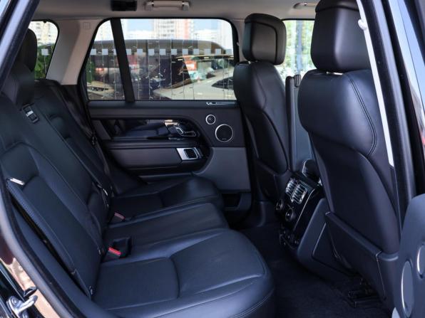 Land Rover Range Rover IV Рестайлинг с пробегом 2018 года, цена 5 499 000 рублей, 151951 км, внедорожник, Автокод Объявления