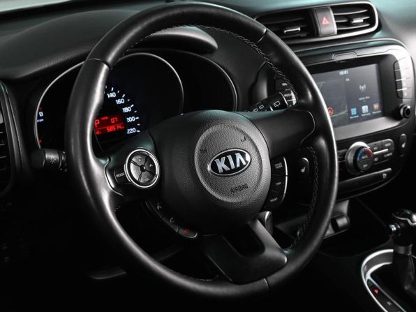 Kia Soul II Рестайлинг с пробегом 2017 года, цена 1 749 000 рублей, 58514 км, хэтчбек, Автокод Объявления