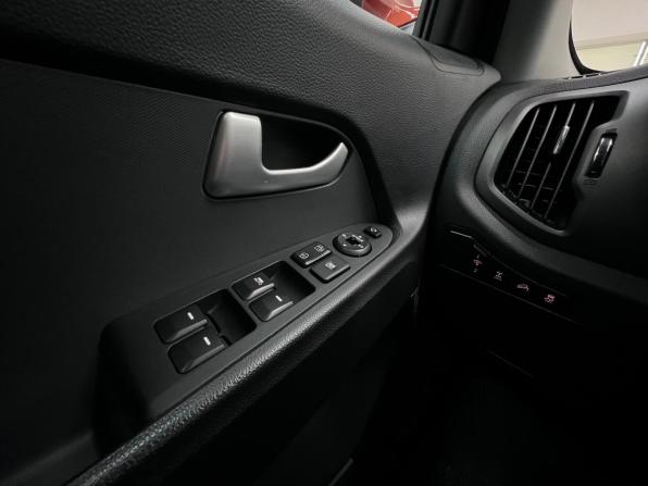 Kia Sportage III с пробегом 2013 года, цена 1 350 000 рублей, 169997 км, внедорожник, Автокод Объявления