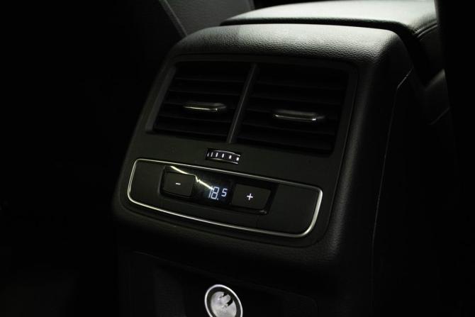 Audi A4 V (B9) с пробегом 2018 года, цена 2 099 000 рублей, 153118 км, седан, Автокод Объявления
