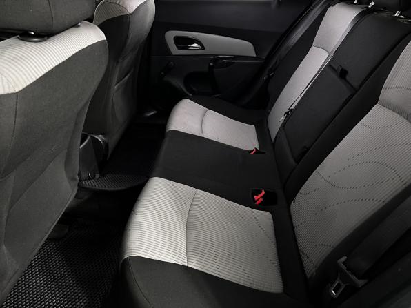 Chevrolet Cruze I Рестайлинг с пробегом 2012 года, цена 750 000 рублей, 297301 км, седан, Автокод Объявления