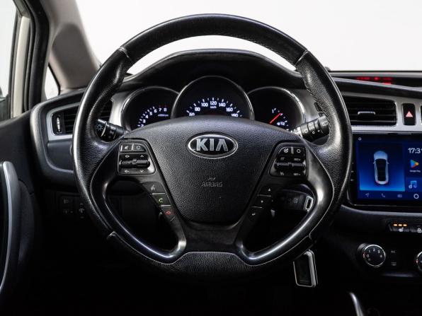 Kia Ceed II с пробегом 2015 года, цена 1 050 000 рублей, 168690 км, хэтчбек, Автокод Объявления