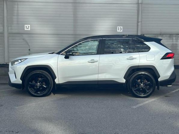 Toyota RAV4 V (XA50) с пробегом 2022 года, цена 3 069 000 рублей, 129456 км, внедорожник, Автокод Объявления