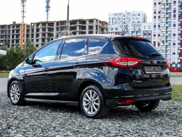 Ford C-MAX II Рестайлинг с пробегом 2017 года, цена 1 209 000 рублей, 175000 км, компактвэн, Автокод Объявления