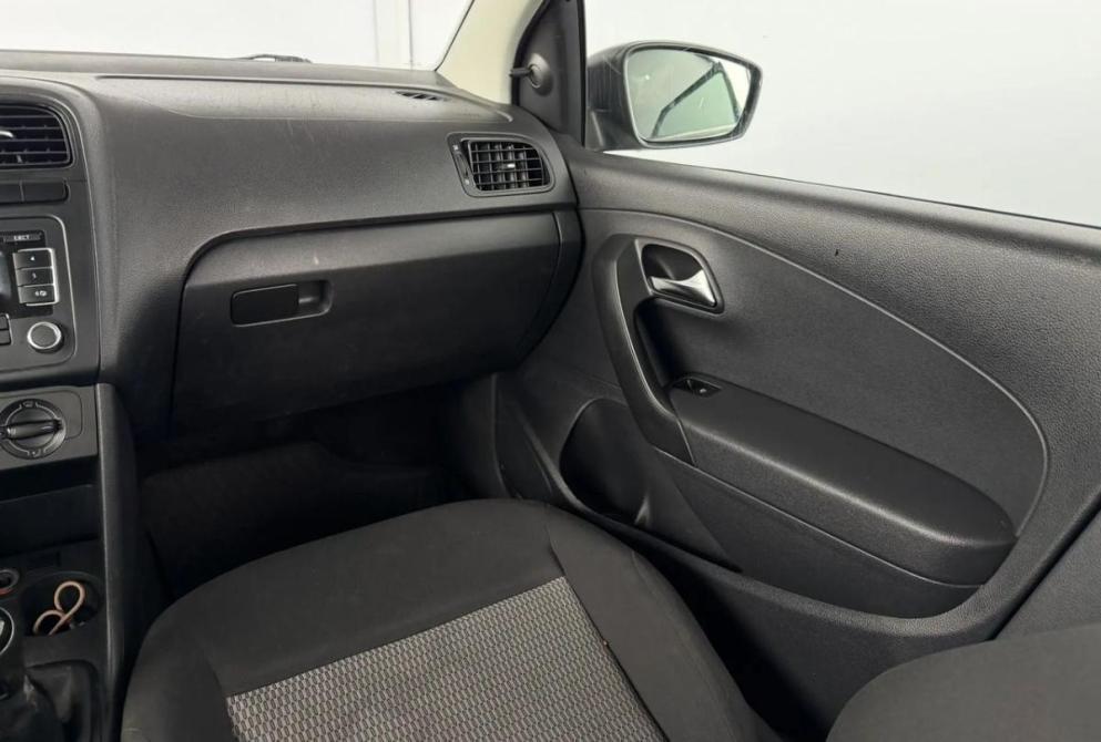 Volkswagen Polo V Киров  - изображение 15