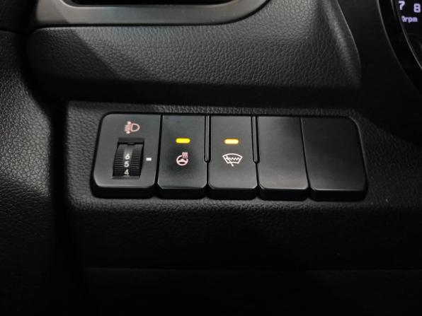 Kia Rio III Рестайлинг с пробегом 2017 года, цена 1 050 000 рублей, 111048 км, седан, Автокод Объявления