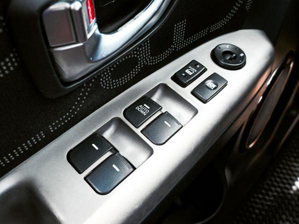 Kia Soul I Рестайлинг с пробегом 2012 года, цена 765 000 рублей, 260000 км, хэтчбек, Автокод Объявления