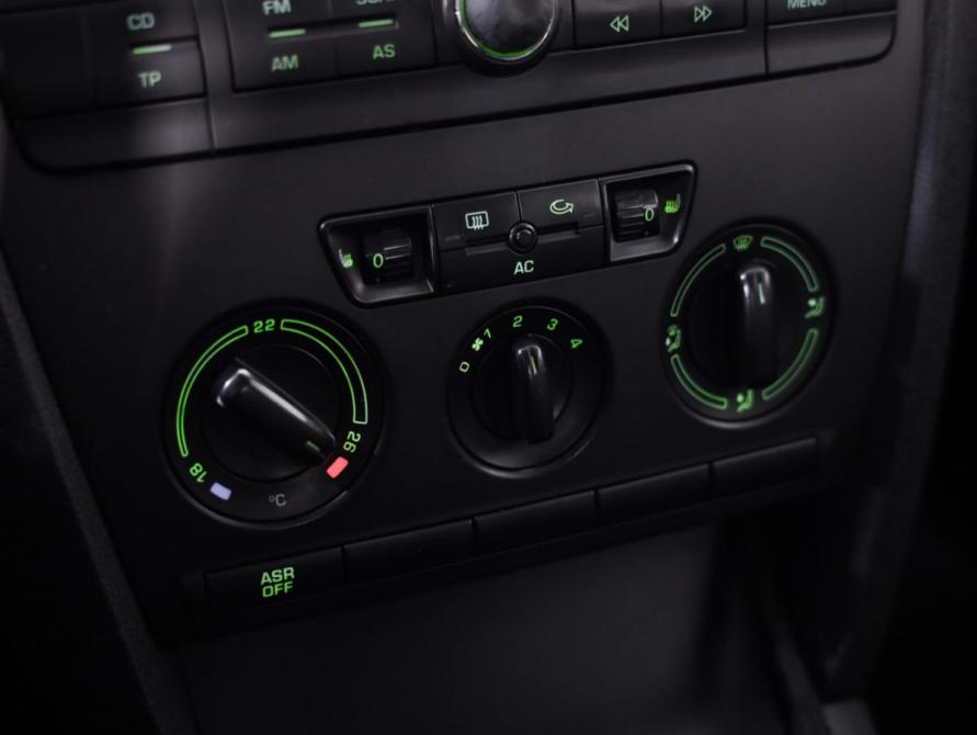 Skoda Octavia II (A5) Санкт-Петербург  - изображение 11
