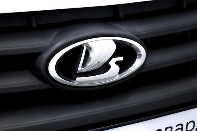 Lada (ВАЗ) Granta I Рестайлинг с пробегом 2019 года, цена 819 000 рублей, 105025 км, седан, Автокод Объявления