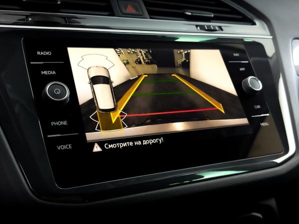Volkswagen Tiguan II Рестайлинг с пробегом 2021 года, цена 3 650 000 рублей, 62212 км, внедорожник, Автокод Объявления