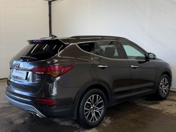 Hyundai Santa Fe III Рестайлинг с пробегом 2015 года, цена 2 050 000 рублей, 122000 км, внедорожник, Автокод Объявления