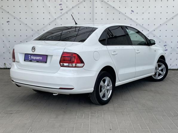 Volkswagen Polo V Рестайлинг с пробегом 2016 года, цена 825 000 рублей, 152924 км, седан, Автокод Объявления