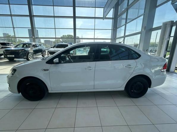 Volkswagen Polo V Рестайлинг с пробегом 2018 года, цена 1 245 000 рублей, 129665 км, седан, Автокод Объявления