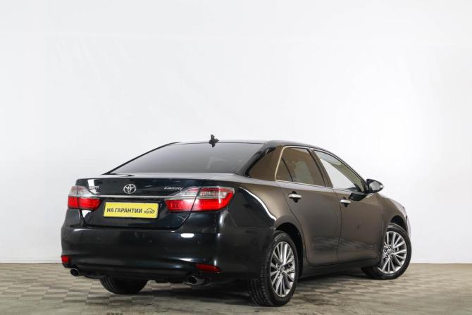 Toyota Camry VII (XV50) Рестайлинг с пробегом 2016 года, цена 2 099 000 рублей, 185000 км, седан, Автокод Объявления