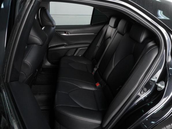 Toyota Camry VIII (XV70) Рестайлинг с пробегом 2022 года, цена 3 080 000 рублей, 106497 км, седан, Автокод Объявления
