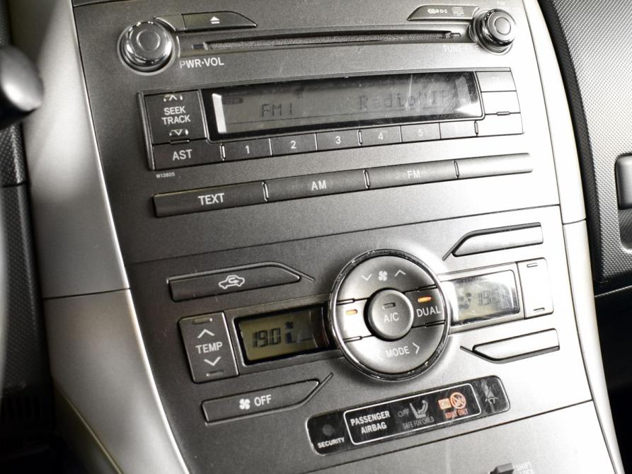 Toyota Auris I Кемерово  - изображение 14