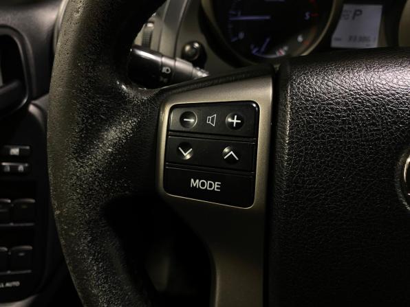 Toyota Land Cruiser Prado 150 Series с пробегом 2012 года, цена 2 680 000 рублей, 333861 км, внедорожник, Автокод Объявления